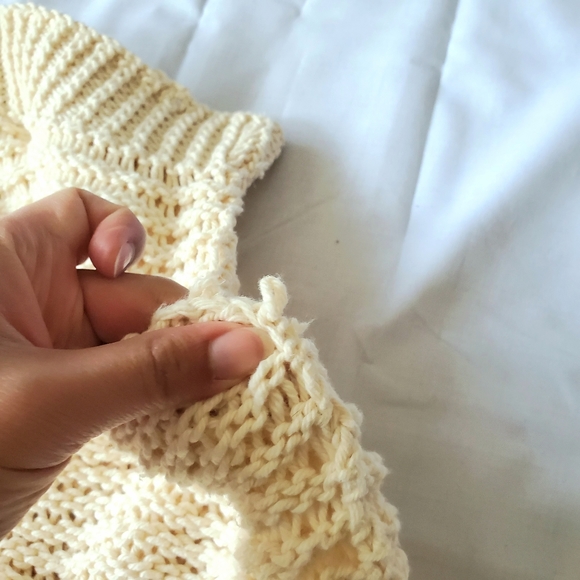 Handmade Boat Neck Cropped Cream Sweater • XS - Picture 6 of 6